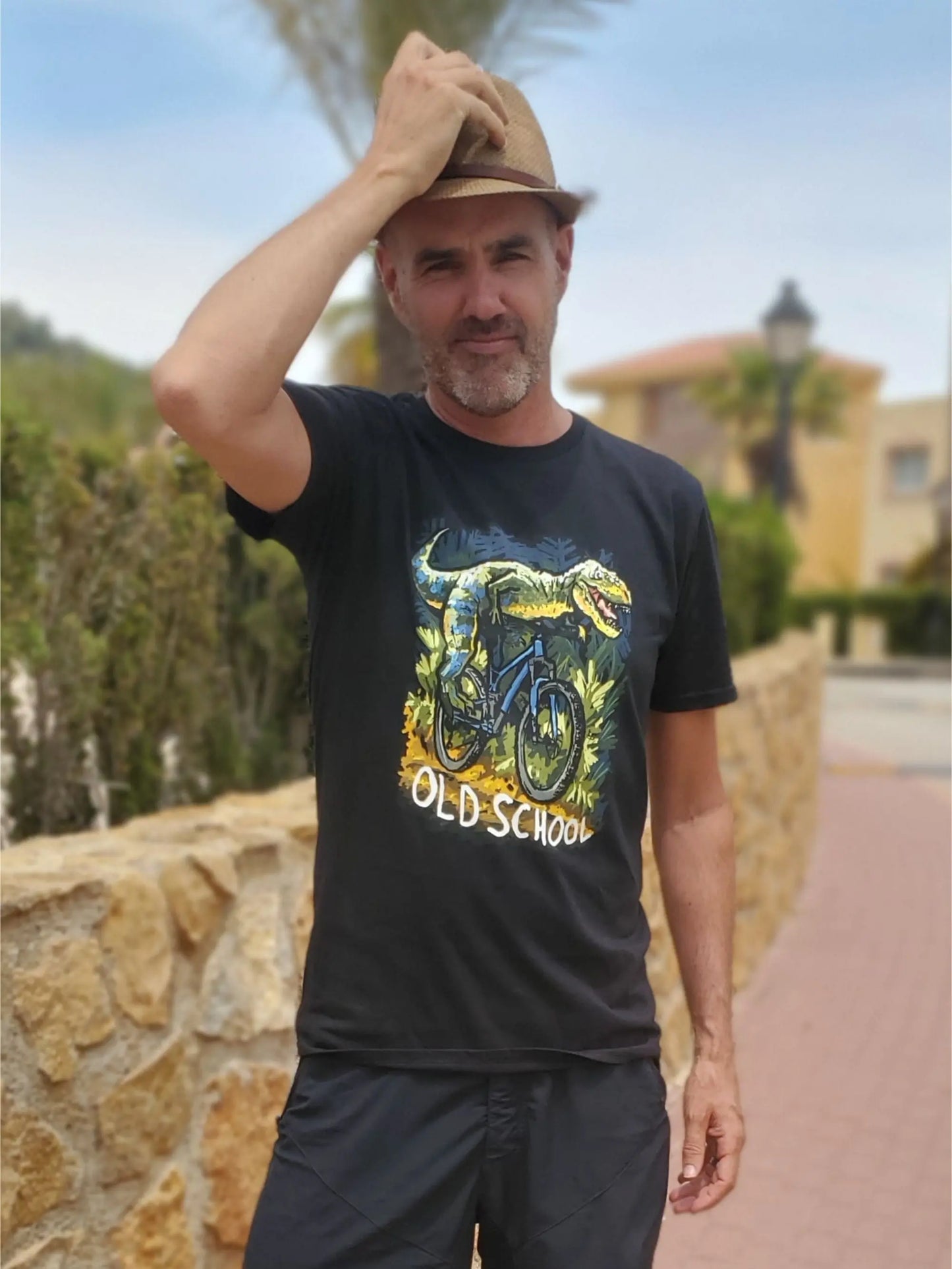 Old School Dinosaur on Mountain Bike T-shirt - Geeks'n'Gears - bicycle bike biking