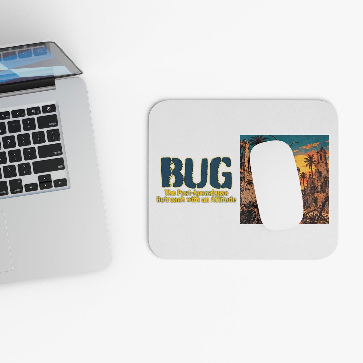 BUG Retro Robot Mouse Pad — Vintage Post-Apocalyptic Sci‑Fi Desk Mat