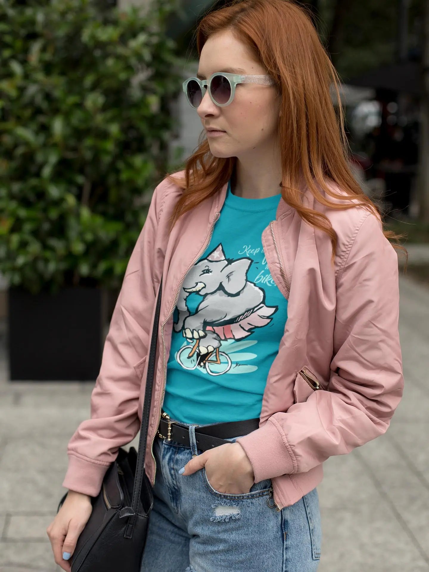 Elephant on bike - Bicycle t-shirt